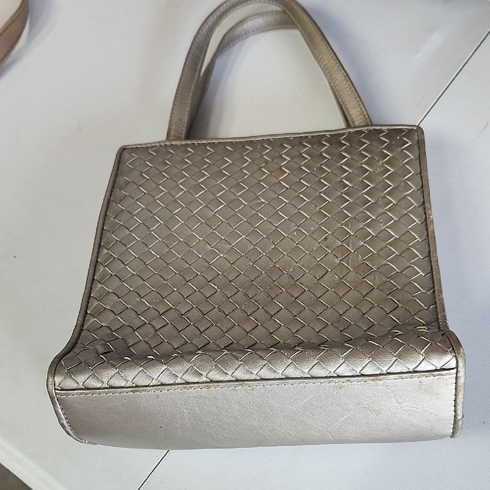 Chic Metallic  Look Woven Tote Bag